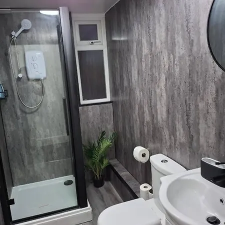 1br Hyde Park Haven شقة